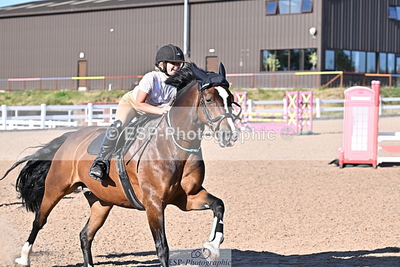 250708A-175920-00405 - 80cm Classes