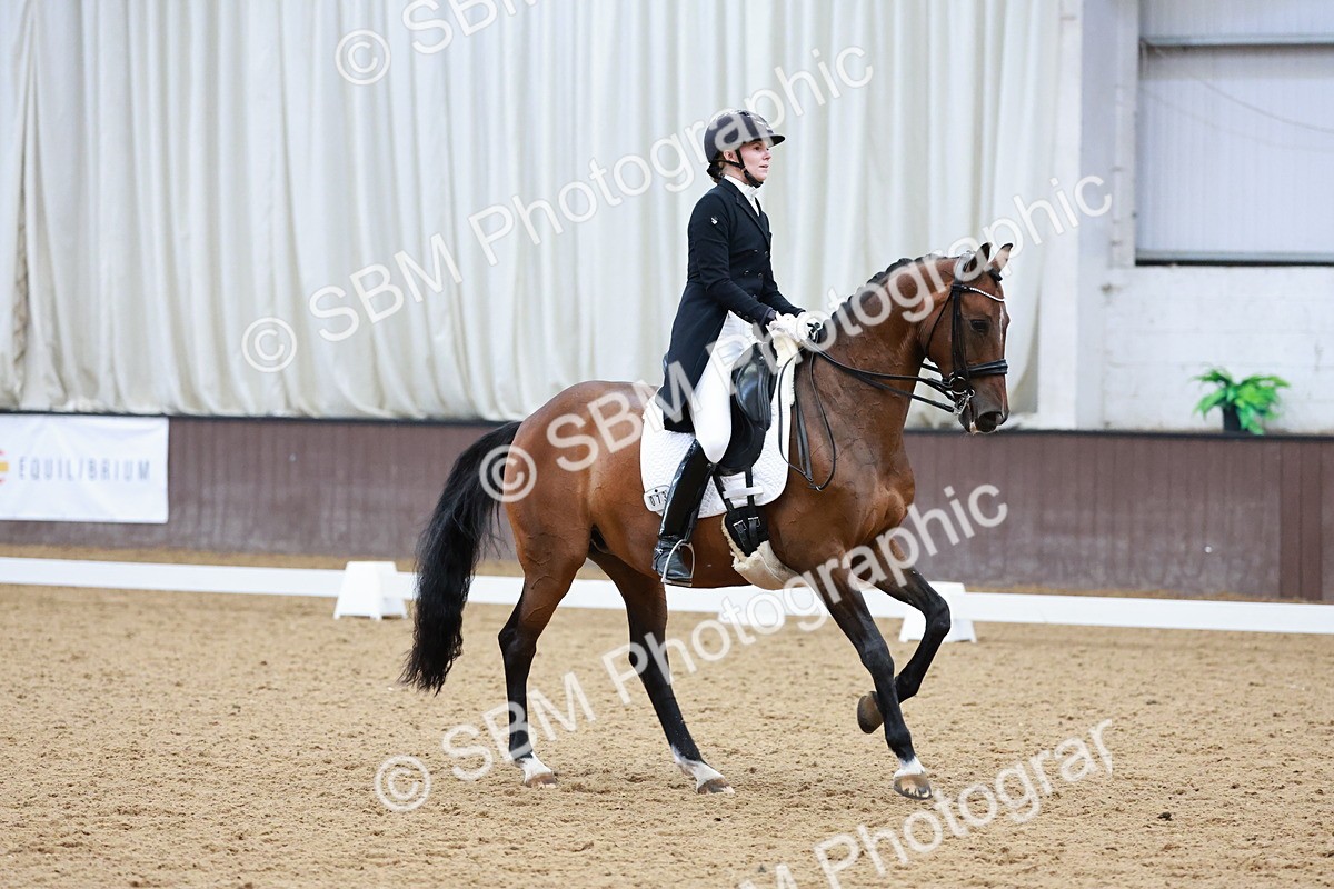 SBM_016148 - Class 5 - FEI INT II - 15.48-17.00
