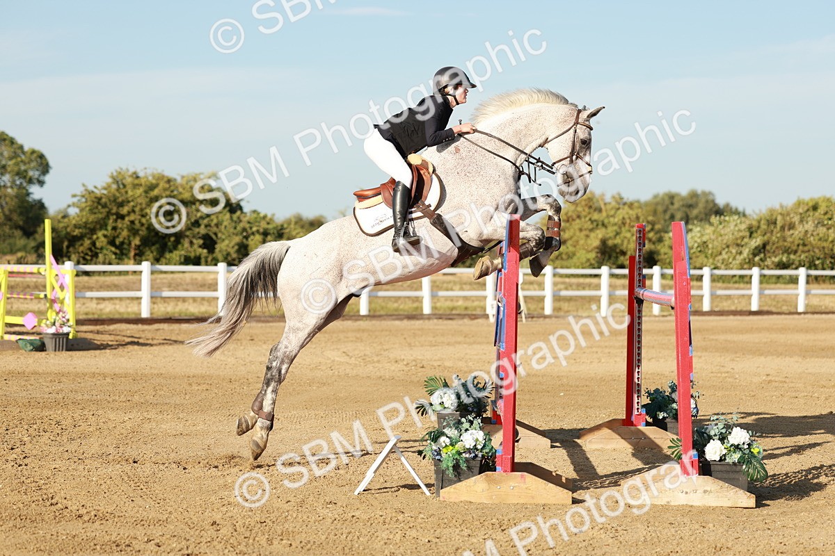 SBM_008919 - Class 6 - National 1.30m 1.40m Open Handicap