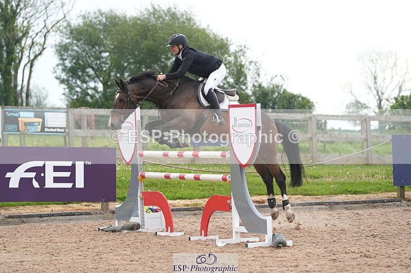 260508-092940-04624 - Cls 12 Snr Foxhunter