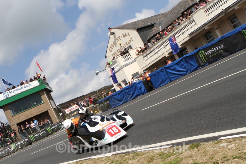 Wayne Lockey / Mark Sayers Ireson Honda / Real Racing - Sure Sidecar Race 1