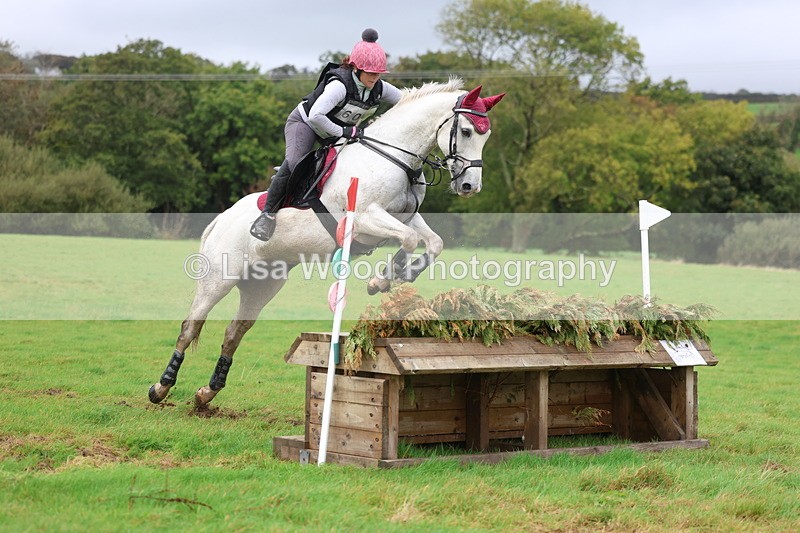 3E7A2153 - Class 6: 90cm +: Box