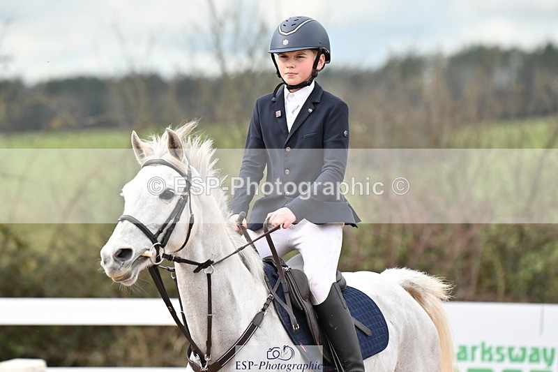 240310A-121619-02406 - Cls 5 Pony Newcomers and 1m Open