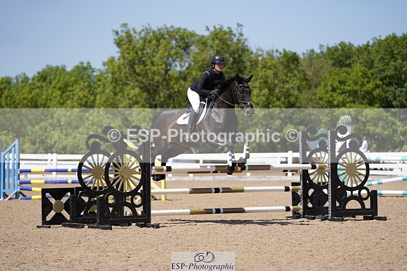 230527A-143704-04699 - Cls 23 1.05m Amateur Quali