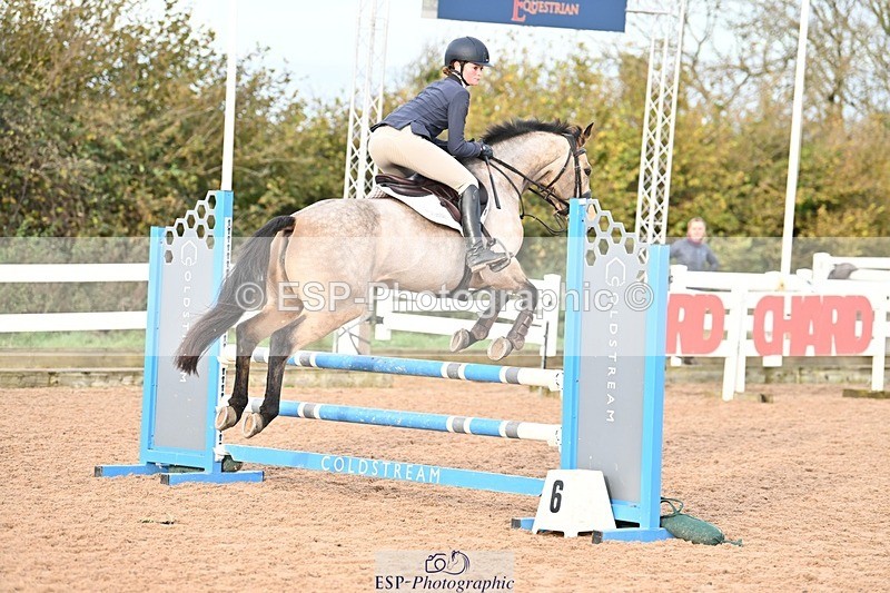 241117X-101326-03607 - Cls 09s Pony intro 90cm