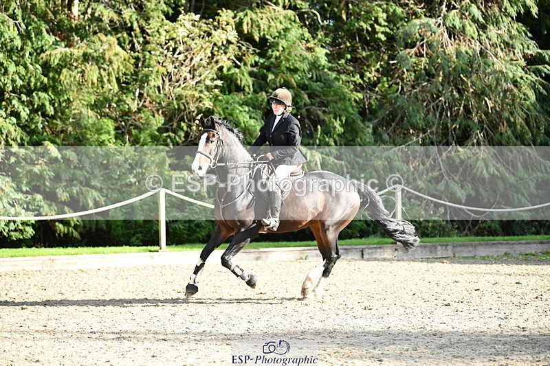 251004A-153441-01882 - Classes 8 & 9 70cm