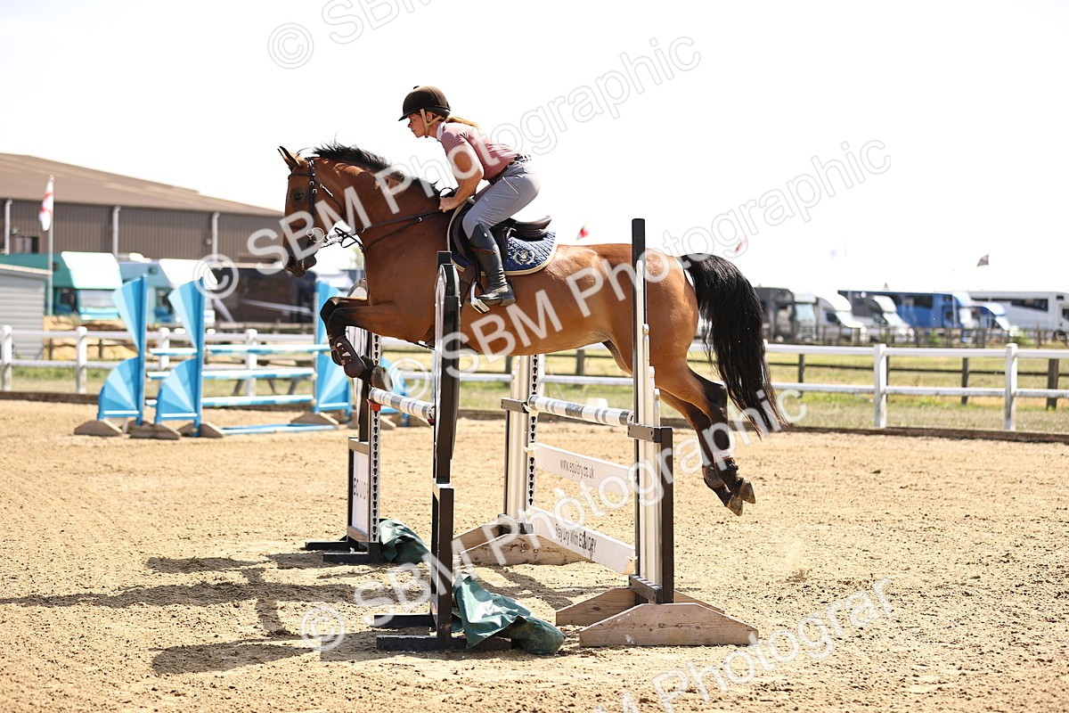 SBM_006813 - Class 13 - Senior Newcomers - 1.10m