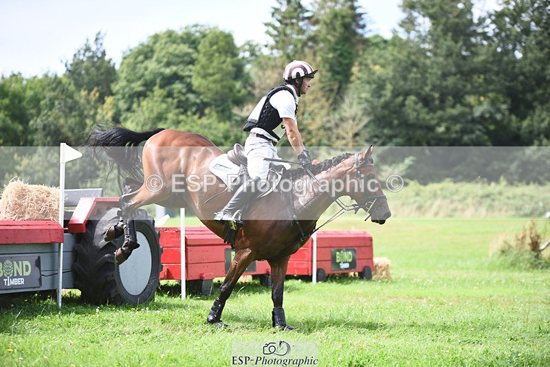 240804-120122-12422 - 306-Rupert_Batting-COOMBELAND_ALBERTS_RUMOUR_II