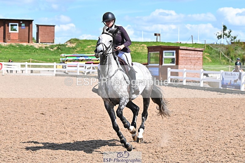 240619A-154501-00955 - Cls 5 Snr Foxhunter and 1.20m Open