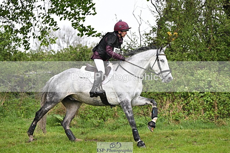 250418-132724-04184 - 203-Jacqueline.Cole-MIDNIGHT.MOON.DANCER