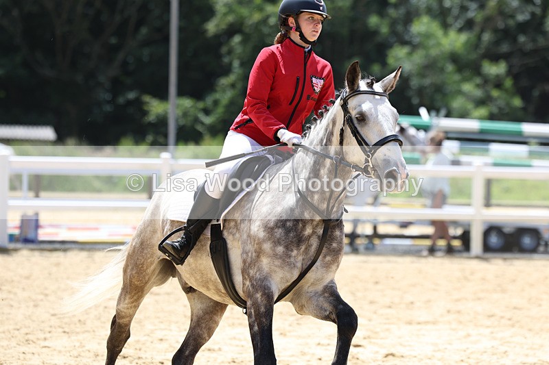 3E7A2621 - Class 4: 70 -75cm Part B