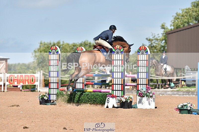 230810A-114218-00926 - Cls 9 Foxhunter