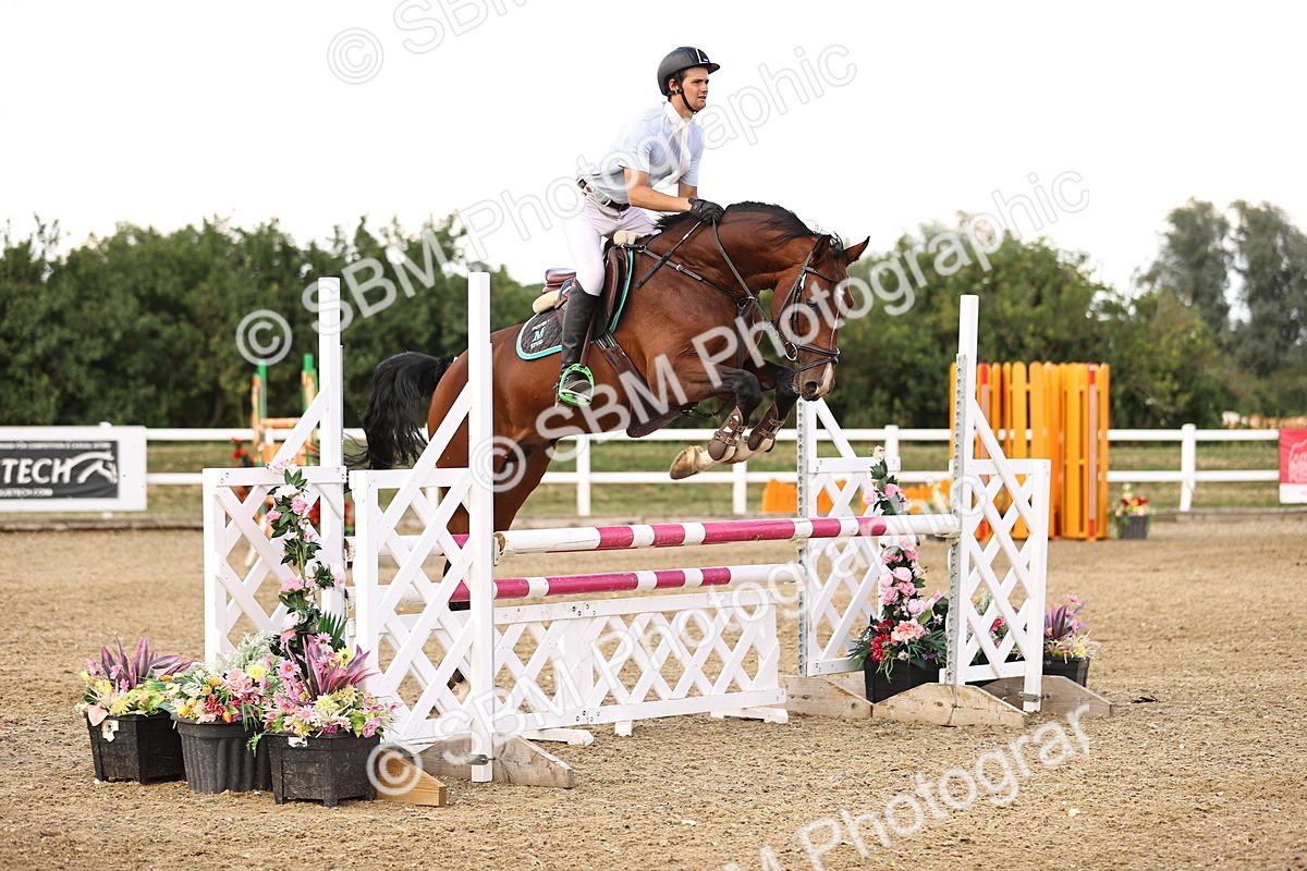 SBM_002557 - Class 19 - Nupafeed Supplements Senior Discovery - 1.00m