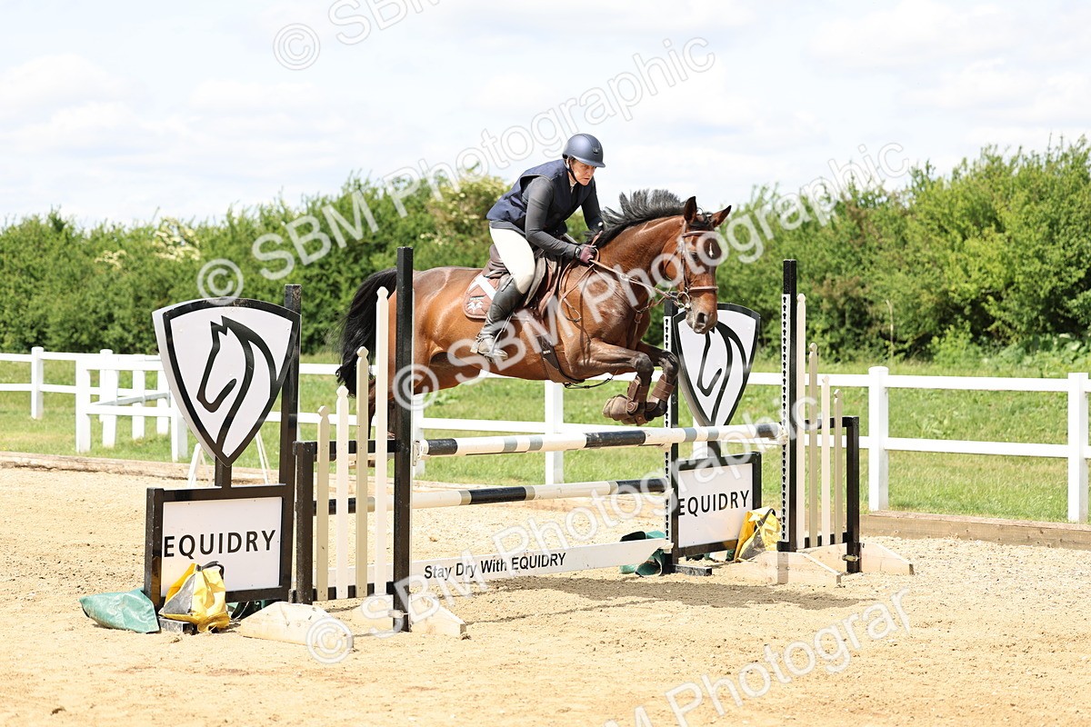 SBM_005204 - Class 18 - Senior 1.05m Open