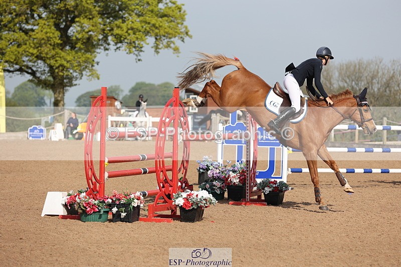 240511A-092622-11070 - Cls 32 Foxhunter