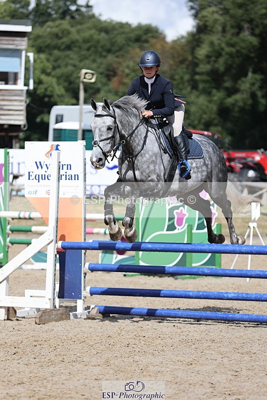 250829A-141124-01895 - Cls 8 95cm Amateur Quali