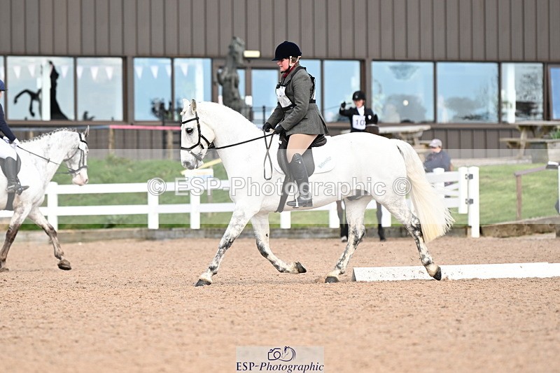 240324A-123341-02643 - Novice 27, 12.30 to 13.50