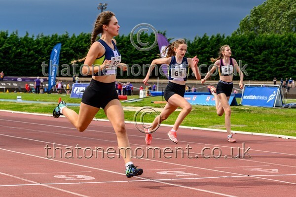 CEM26-914521 - Track Female Set Two