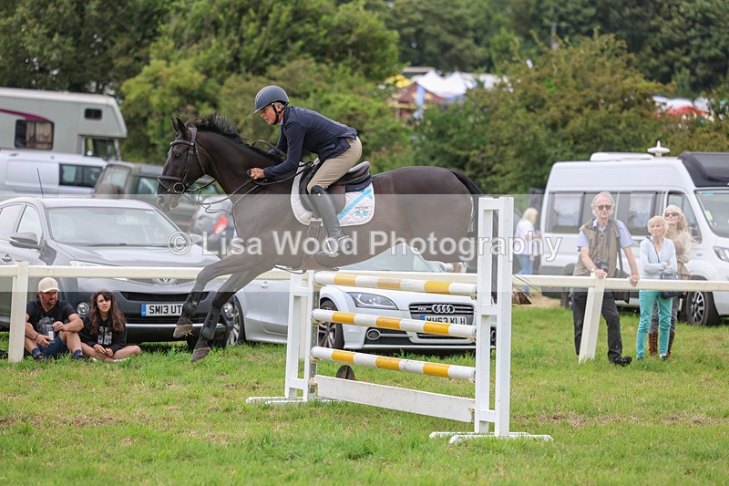 3E7A8147 - Class 7: Senior Newcomers/1.10m open