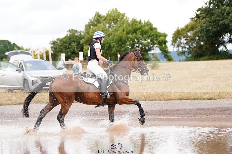 250803A-152054-16527 - P-703-Amber.Williams-THE.EMERALD.LILY