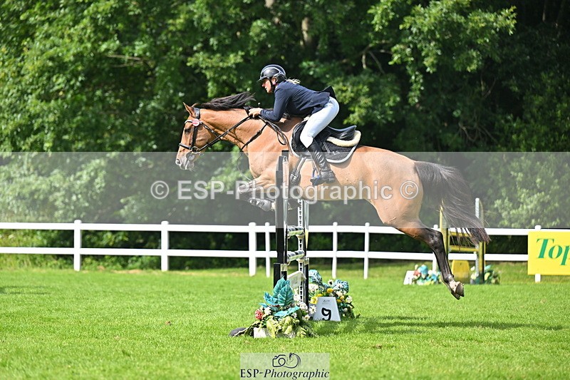 140626A-161913-00203 - Cld 46 Snr 1m 10 Grand Prix