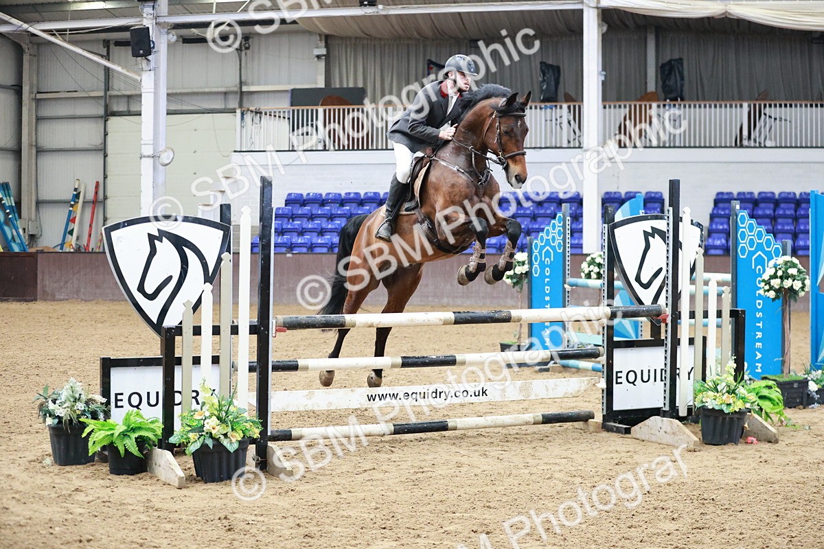 SBM_000668 - Class 4 - Senior Newcomers - 1.10m