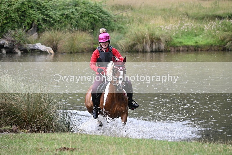 WJ7_5583 - Time at Water 14:00 to 14:53