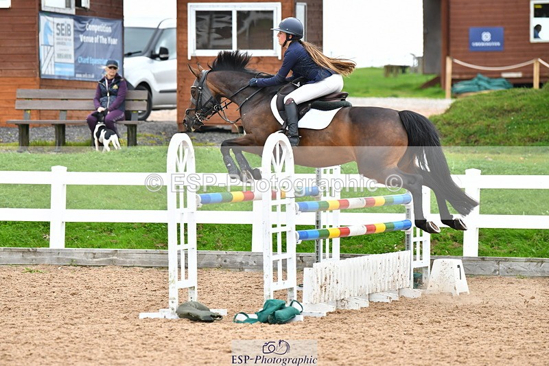 230819A-123133-00535 - Cls 26+28 Pony Foxhunter & 1.15m