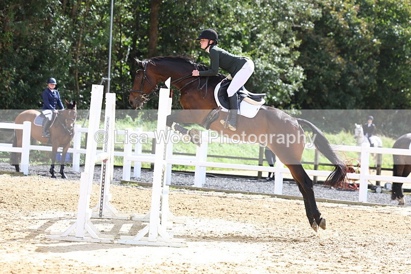 3E7A9749 - Class 10: Senior 95cm open