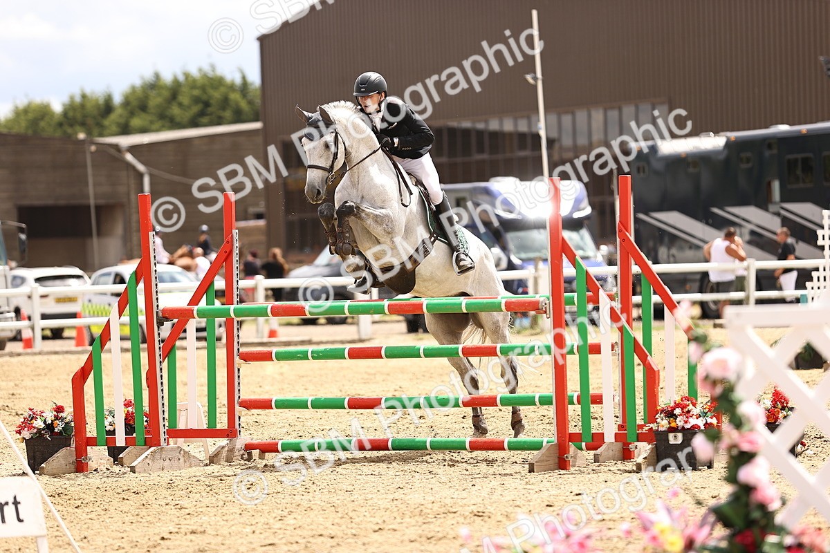 SBM_003666 - Class 22 - Senior Foxhunter 1.20m