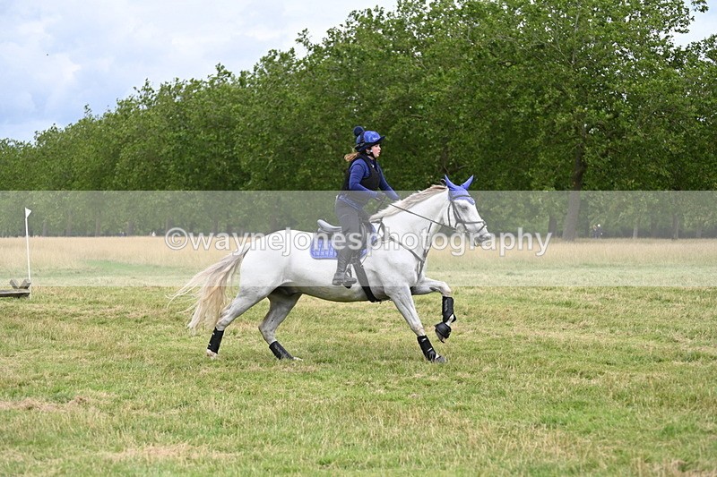 WJ6_4629 - Time at Jump 13:04 to 13:34