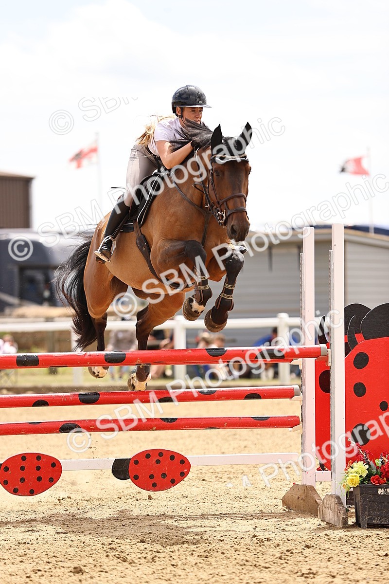 SBM_010637 - Class 9 - Senior Foxhunter - 1.20m Open