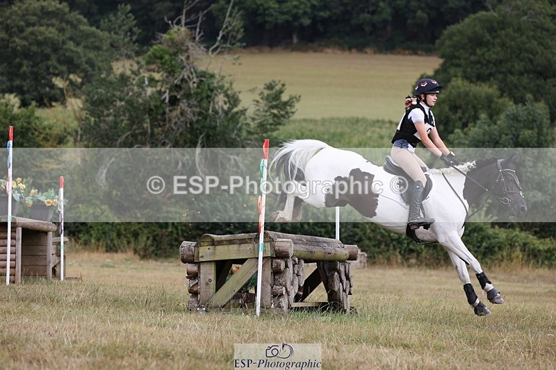 250802A-105749-01030 - B-060-Lola.Straffen-ROSLAY.BABY.BELLE