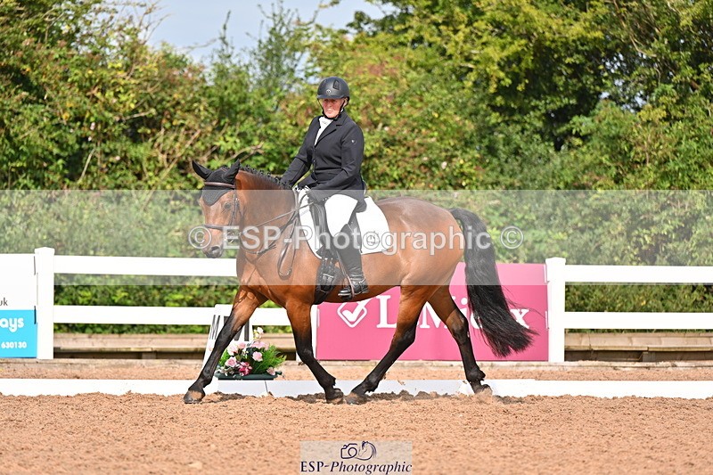 240817A-102458-07786 - 145-Carolyn.Gale-Newtown.Ringo