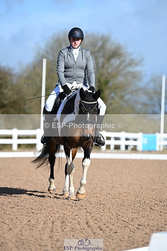 240323A-091211-00876 - MyQuest Intro A