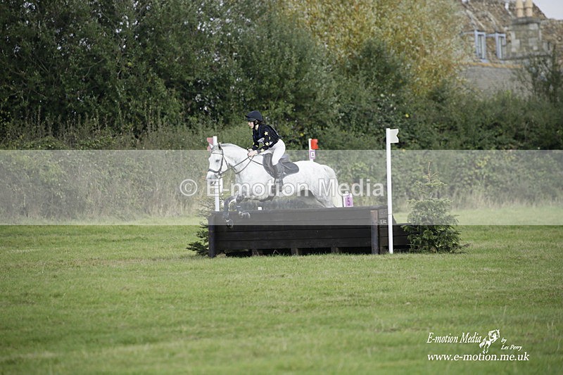  WWHT 171021 3212 - Intermediate (0.90m)  17/10/21