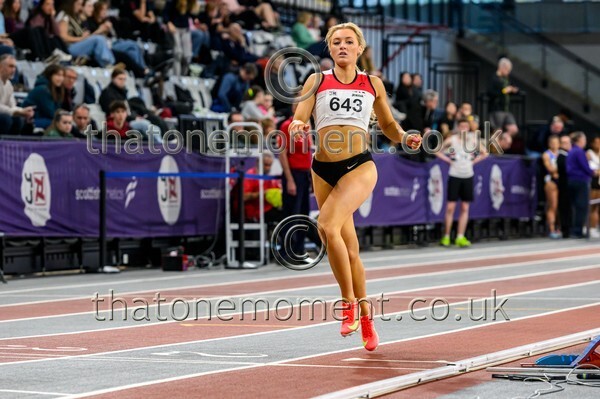 SenInd26-917313 - Track Female Set One