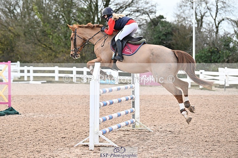 241206-130213-00891 - Cls 5 Newcomers and 1.10m Open