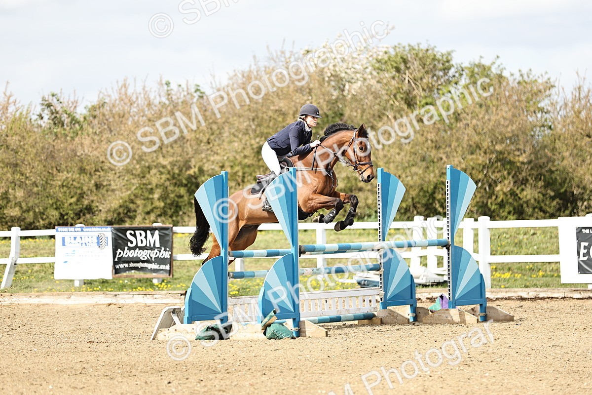 SBM_001226 - Class 4 - Senior Newcomers - 1.10m