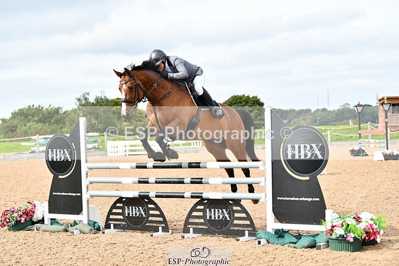 240915A-115537-09795 - Cls 27 Snr 1.05m & 1.10m GP