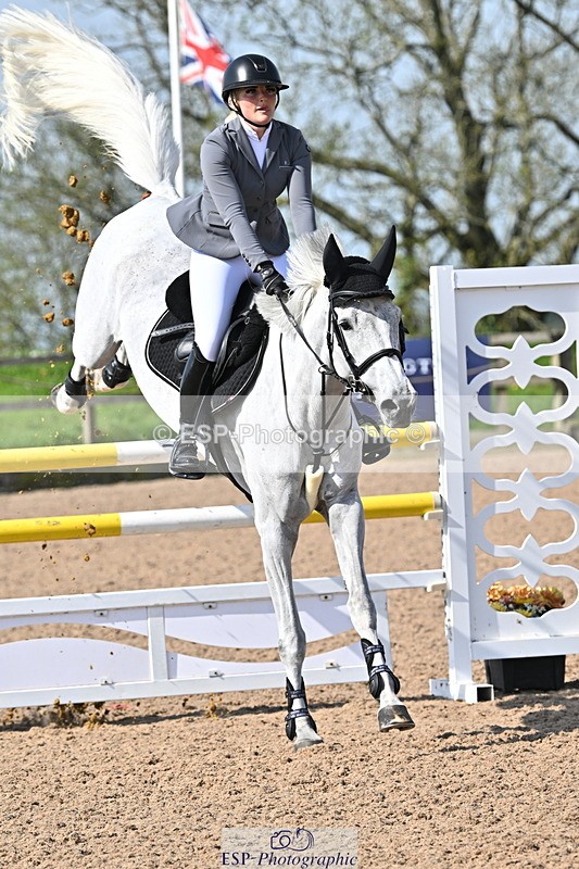 240509A-095840-00732 - Cls 8 Foxhunter