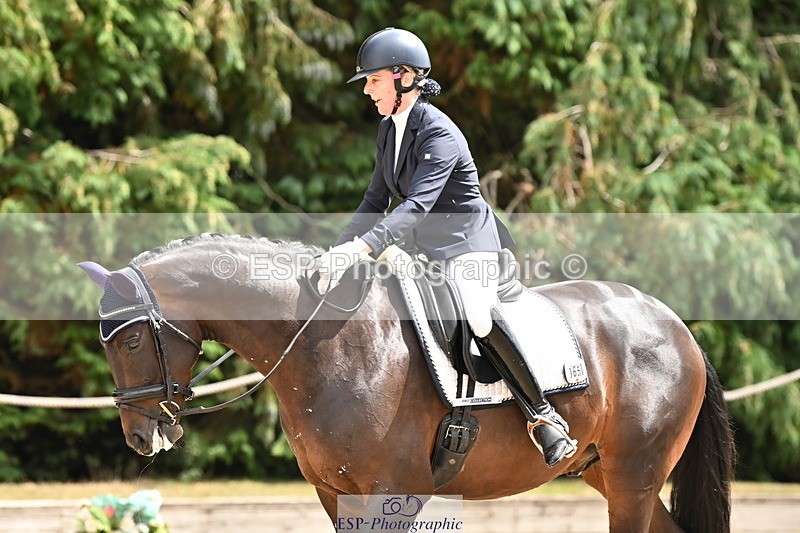 250808A-141405-00837 - 065-Jenny.Lo-VelPrince.T