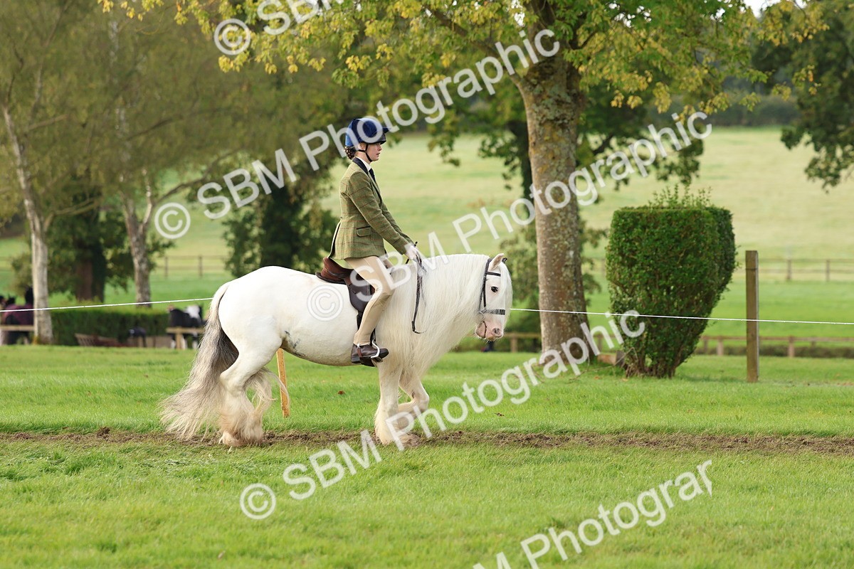 SBM_56560 - S40 - Starters Ridden Showing