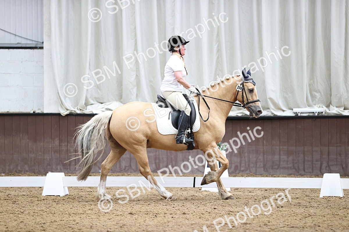 SBM_003108 - Novice 4 - 14.47-16.34