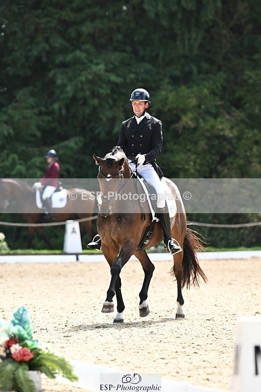 240811-143941-06538 - 221-Mark.Forrest-Fidel.Von.Singing