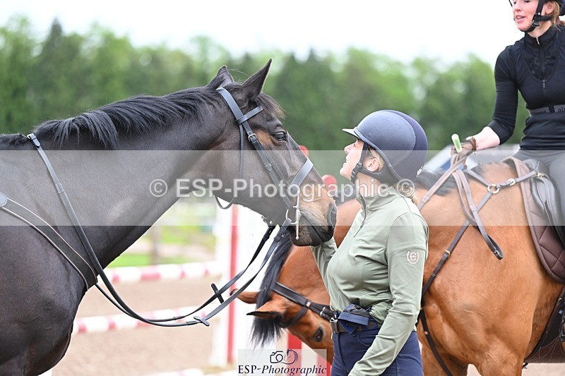 240411-121238-00381 - Group 6 SJ