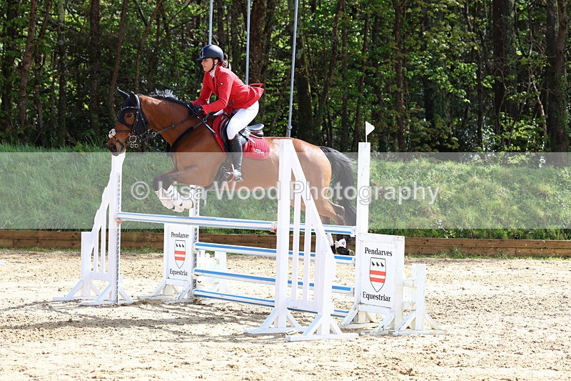3E7A1386 - Class 6: Senior 1.05m