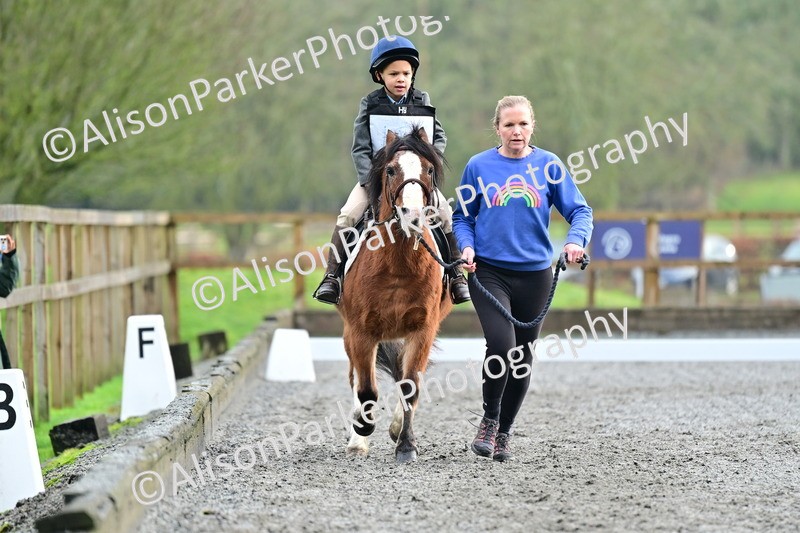 20260125-0957 - Class 9a - Walk Trot Assisted