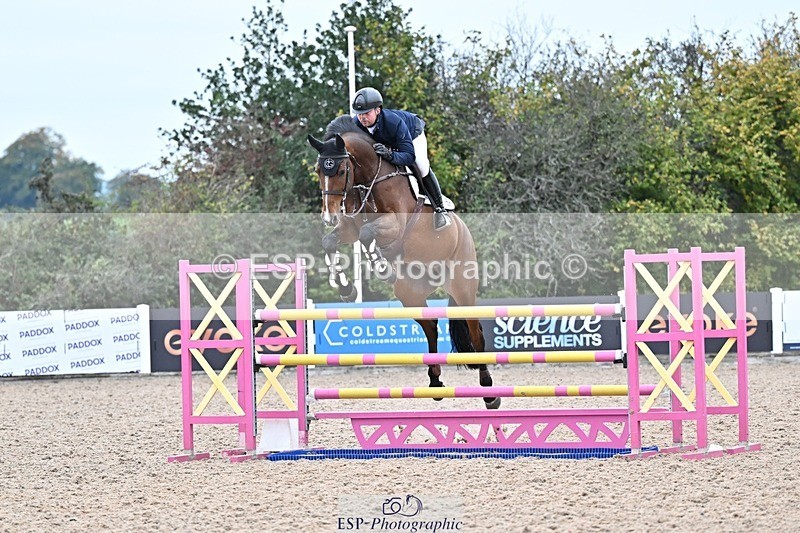 251015-152425-00891 - Cls 6 Foxhunter and 1.20m Open