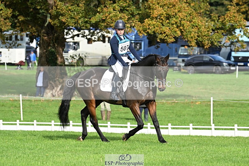 251023A-103304-02531 - G-507-Dominique.Kinnaird-Ainley